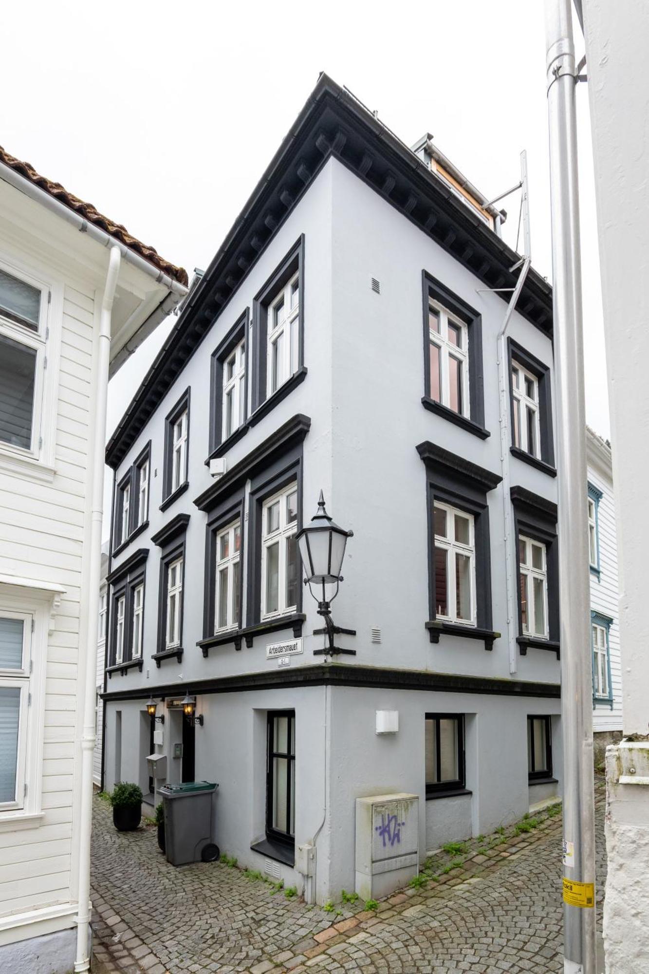 Dinbnb Apartments I 350M To Bryggen I Renovated 2023 I Quiet Top Apart برغن المظهر الخارجي الصورة
